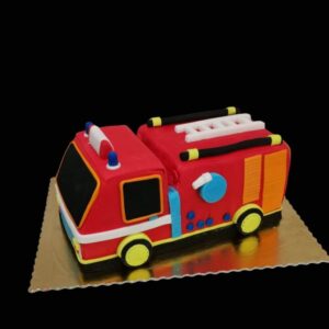 piros tűzoltóautó torta