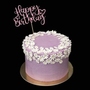 százszorszépes lila torta beszúróval