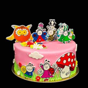Bogyó és Babóca torta összes szereplővel